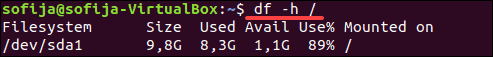 Command to display the usage of a specific file system.