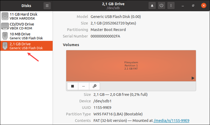 Locating USB drive in the Disk Utility.