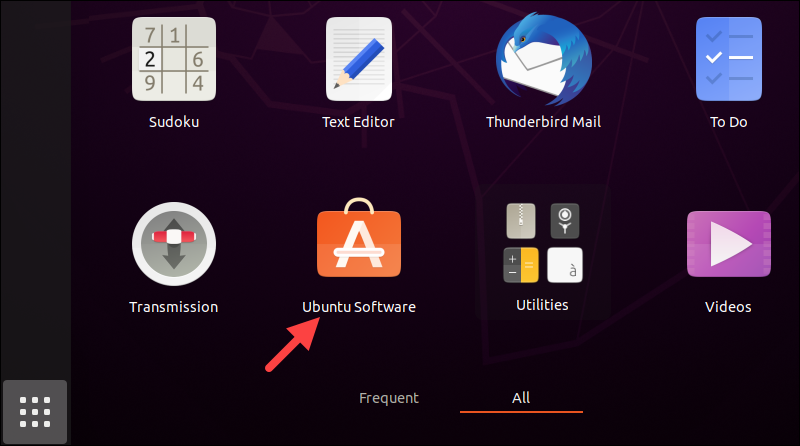Opening the Ubuntu Software app.