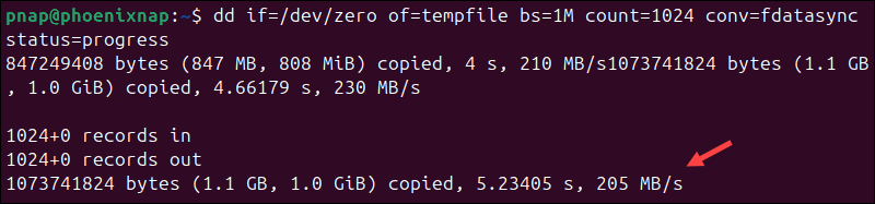 Measuring a disk's write speed using the dd command.