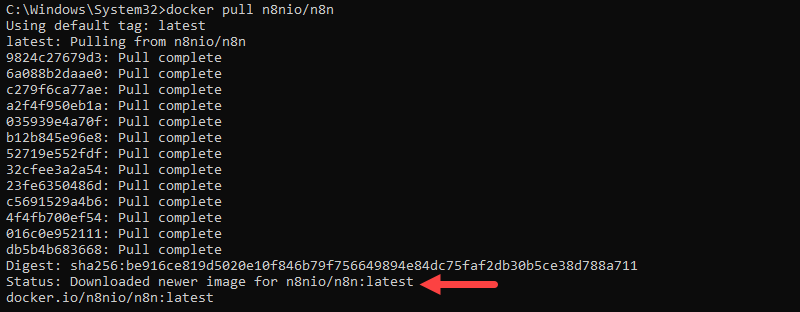 Pulling the n8n Docker image on Windows.